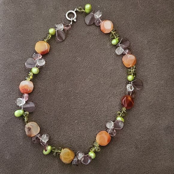 Multi color green,peach,clear polished beaded necklace - Picture 1 of 7